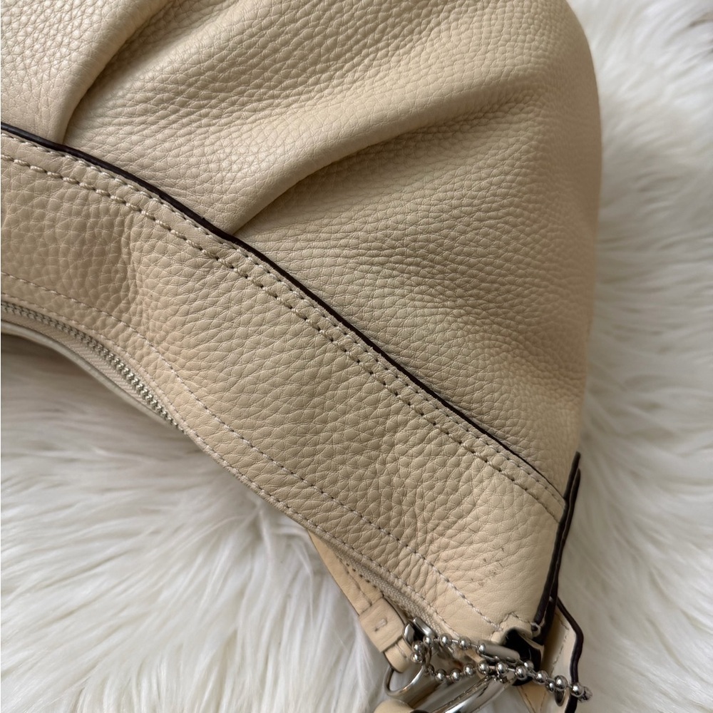 Coach Cream Leather Hobo Bag# F13731 - Picture 10 of 14
